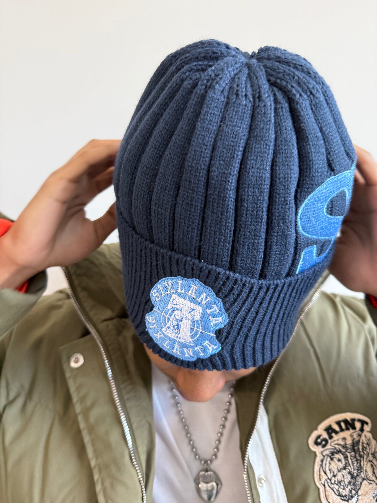 V4 SIX beanies